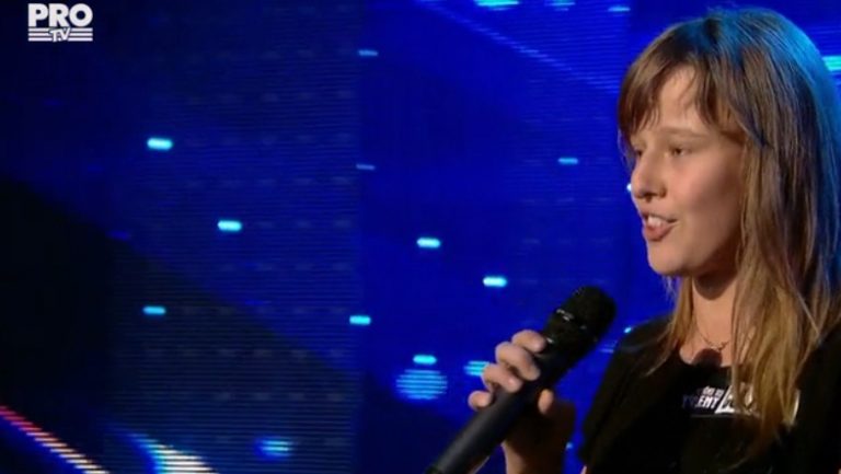 Romanii au talent: Crina, moment special si o alegere muzicala dificila (VIDEO)