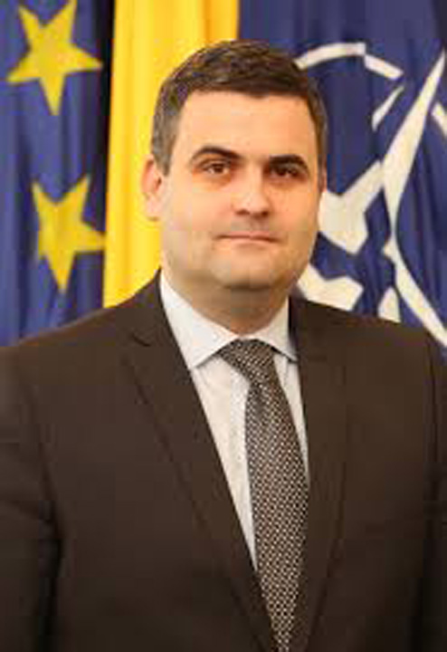 Nemultumirile ministrului Apararii: „l-am contactat direct, si din timp, pe presedinte pentru a discuta deschis”