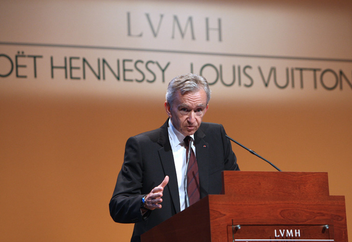Louis Vuitton cumpara Christian Dior, pentru 12 miliarde euro!