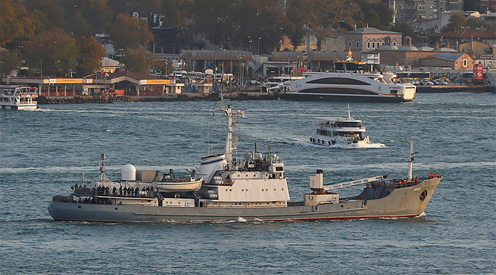 Nava spion rusa, scufundata de berbecii romanesti