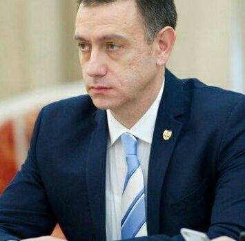 Primii politicieni invitati la discutii in comisia privind alegerile din 2009