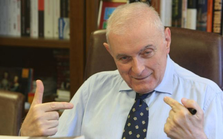 Adrian Vasilescu tocmai a picat din luna!