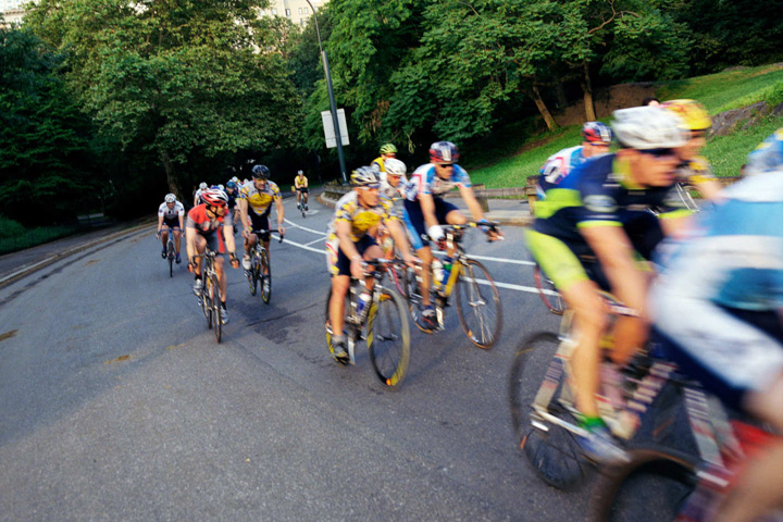 Pietoni in parcurile-velodrom
