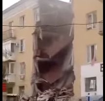 Morti si raniti in urma unei explozii intr-un bloc rusesc (VIDEO)