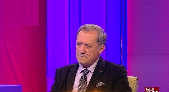 Profesorul Oprean, ginerele lui N. Ceausescu, agresat in curtea Politehnicii