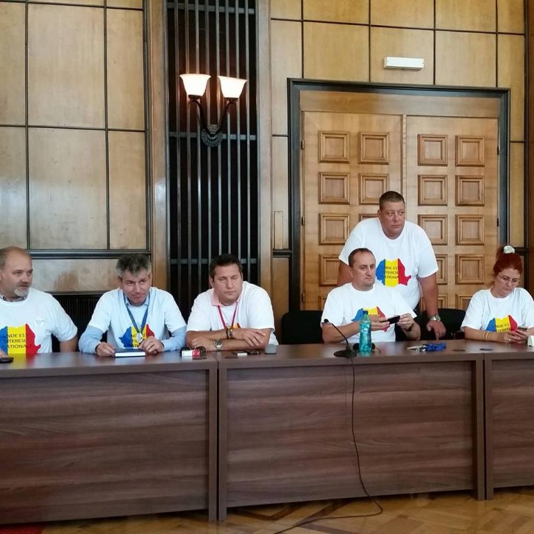 Controlorii de trafic de la ROMATSA, in greva generala