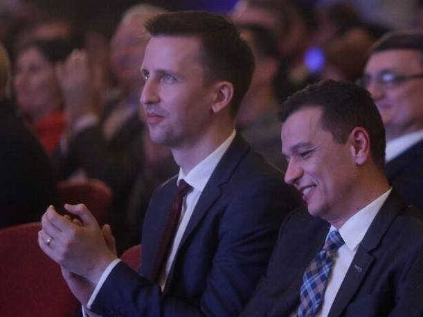 Anunt neasteptat: un ministru din Guvernul Grindeanu transmite ca nu si-a dat demisia!