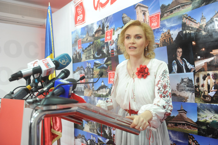 Gabriela Firea, PR de sezon