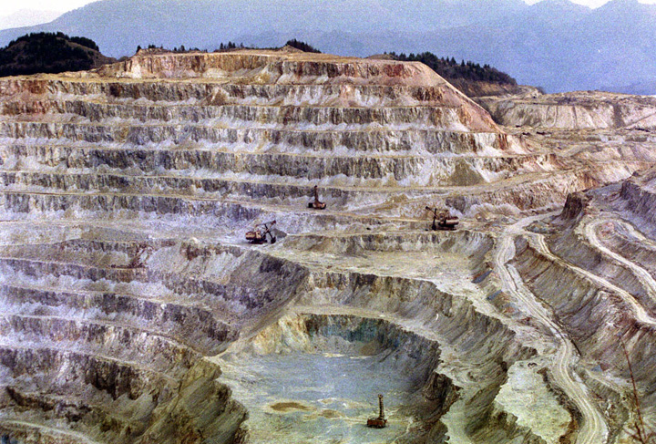 Gabriel Resources vrea  4,4 miliarde de dolari  de la statul roman
