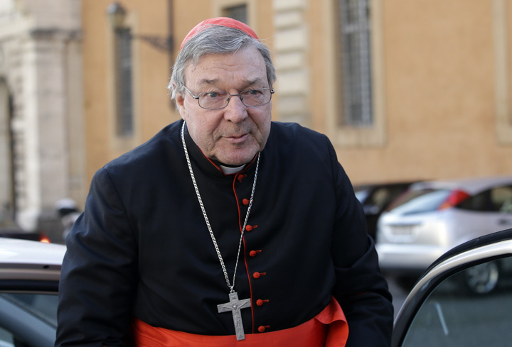 Trezorierul Vaticanului, inculpat pentru pedofilie