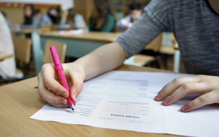 Evaluare Nationala, clasa a 8-a. Poezia regasita in subiectele de la romana, prima proba a EN