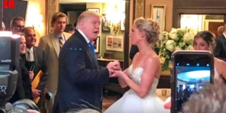 Le-a facut surpriza vietii! Donald Trump, aparitie fulgeratoare la nunta unor tineri! (VIDEO)