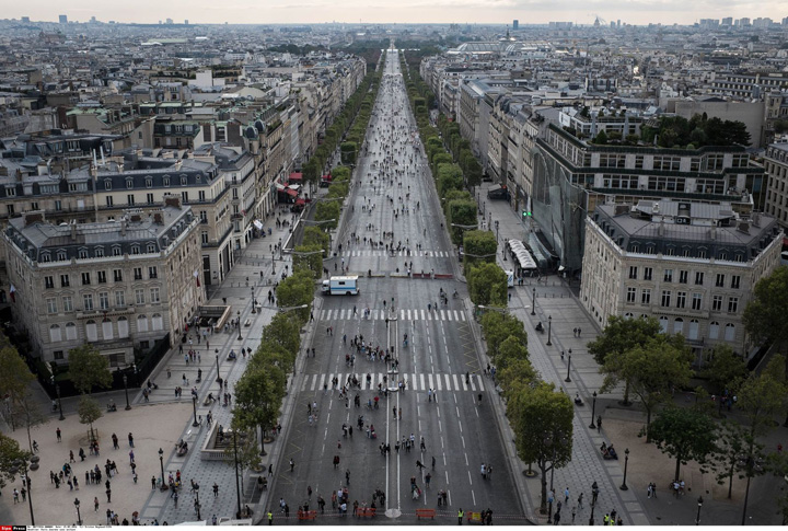 Paris: „Ziua fara masina”