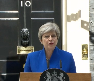 May anunta intentia conservatorilor de a colabora cu unionistii nord-irlandezi
