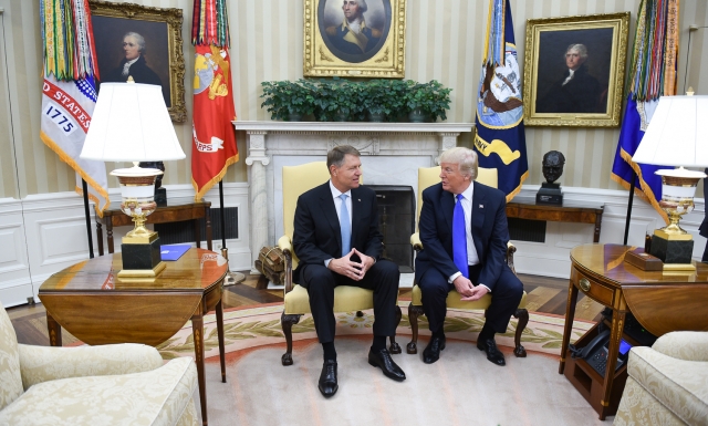 Mesajul lui Trump, postat pe o retea de socializare, dupa intalnirea cu Iohannis