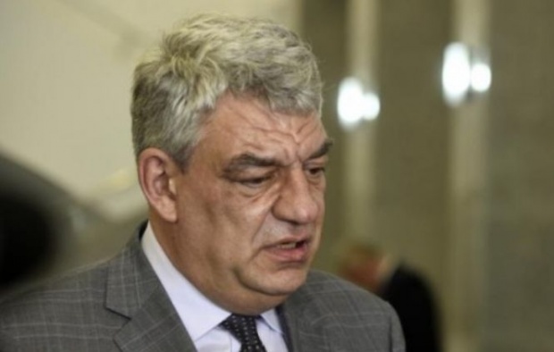 Premierul Tudose, vizita inopinata la Tarom si la aeroport, la Otopeni
