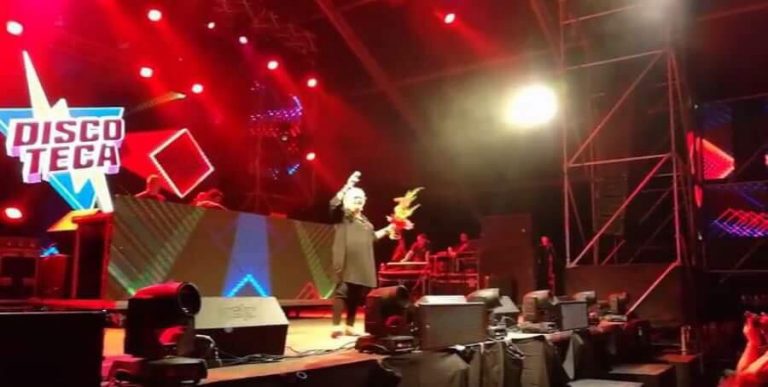 Mirabela Dauer si Corina Chiriac au facut spectacol la Electric Castle! (VIDEO)