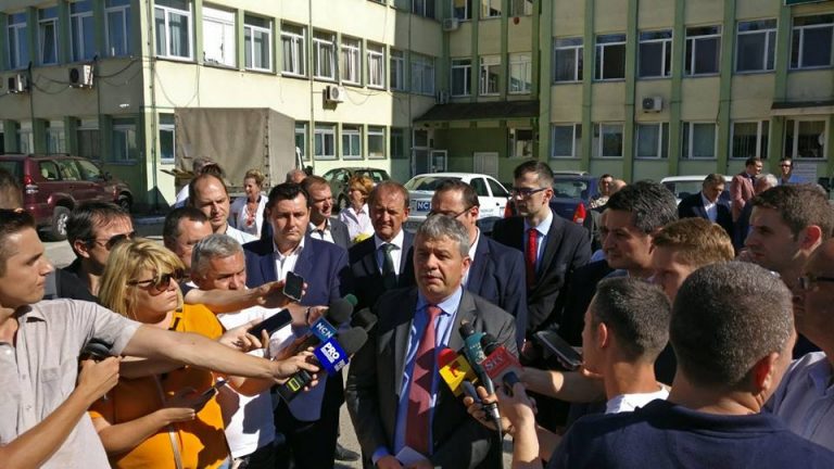 Amenzi pentru parintii care refuza informarea, nu vaccinarea
