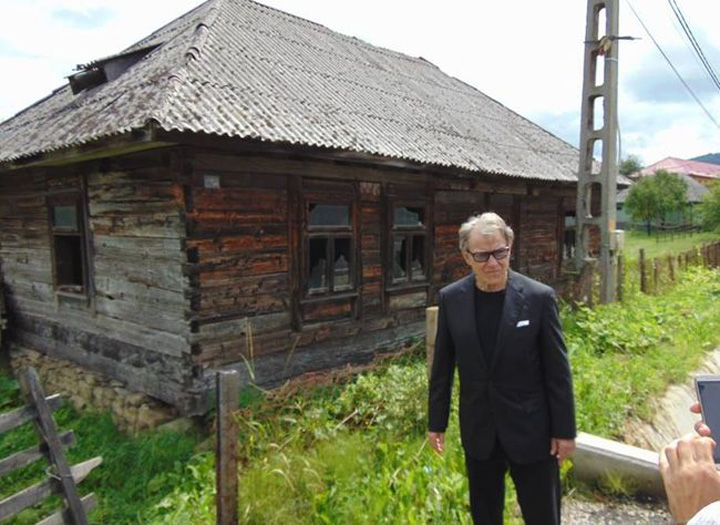 Harvey Keitel, in Maramures, unde a copilarit mama sa