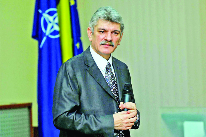 Marcel-Opris - Ziarul National