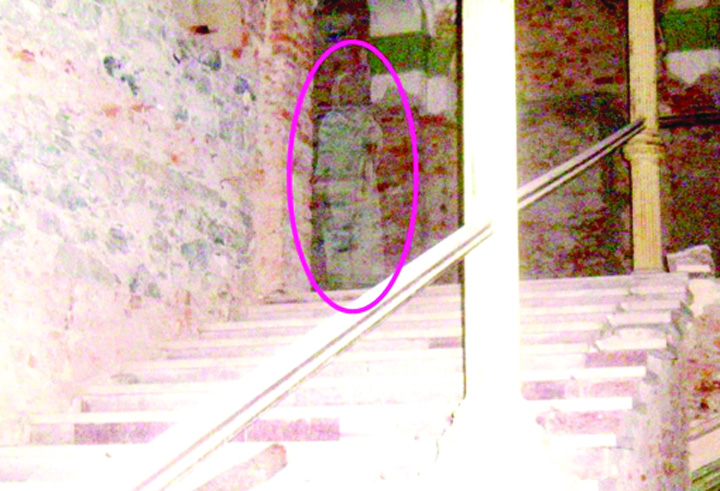 Fiscul scoate la vanzare un hotel…bantuit!