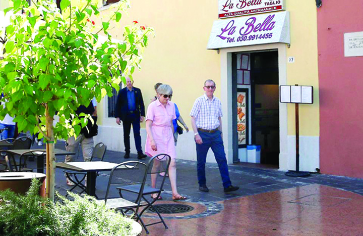 Dolce vita inainte de Brexit