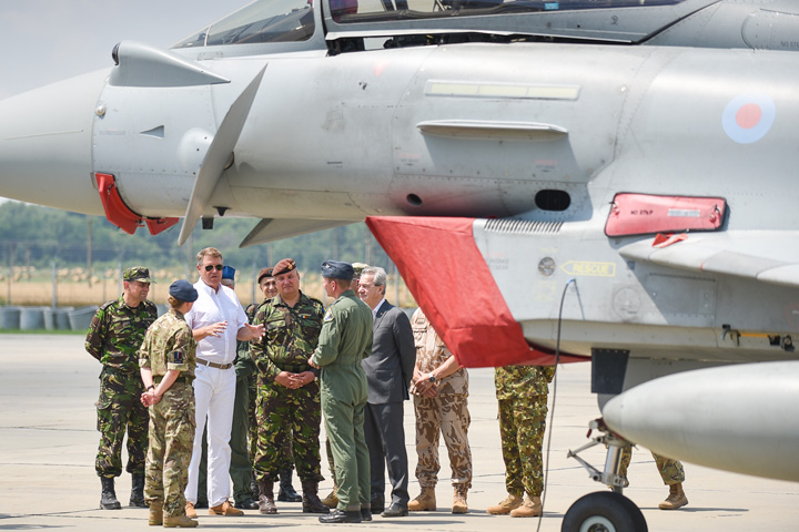 FURT la baza NATO de la Kogălniceanu. Militarii români, REŢINUŢI!