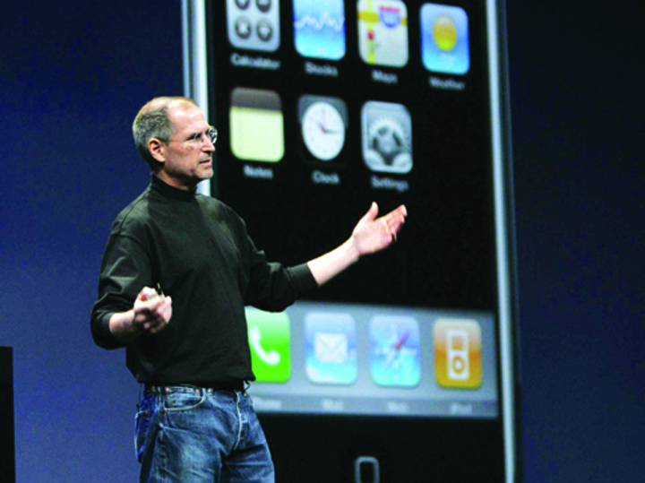 iPhone-ul s-a nascut din ura si orgolii