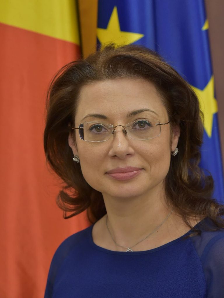 Comisia de ancheta de la Parlament ii scrie presedintelui