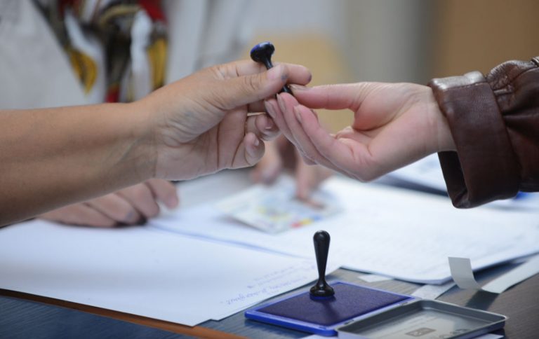 PSD nu convinge majoritatea muta