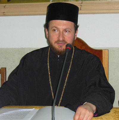 Corneliu Barladeanu s-a retras din fruntea Episcopiei Husilor