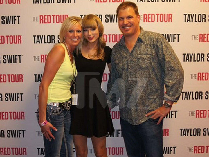 Taylor Swift, cu fundu-n instanta