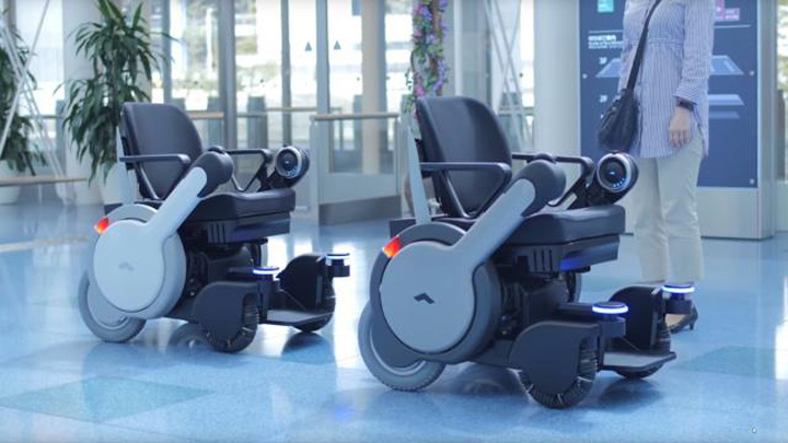 Fotolii autonome in aeroporturi