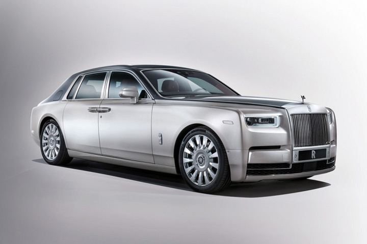 Rolls Royce dezvaluie noul Phantom