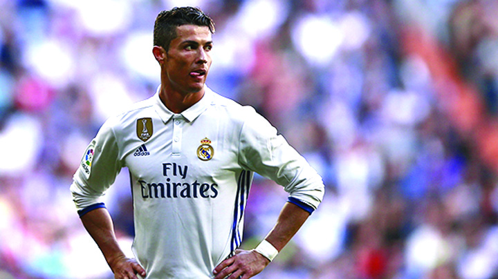 Ronaldo: “Nu stiu d-astea, eu am doar sase clase…”