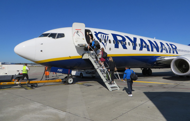 O nouă criză aviatică, la orizont? Ryanair ar putea anula curse „în masă”
