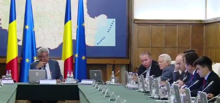 Sedinta de Guvern, amanata cu peste o ora