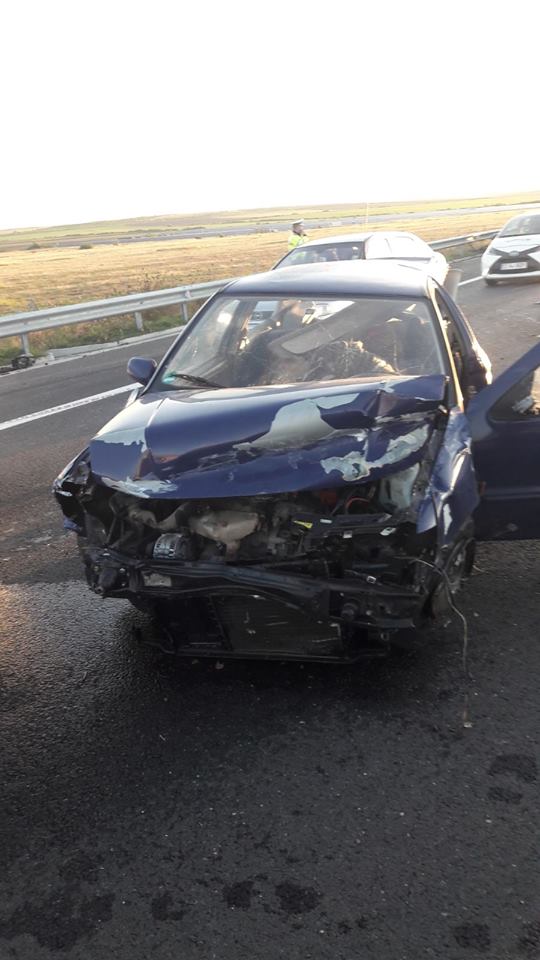 Accident grav pe A 1: un barbat a murit, alte doua persoane au fost ranite