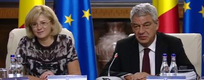 Comisarul Cretu, la sedinta de Guvern. Felicitari pe tema absorbtiei fondurilor europene