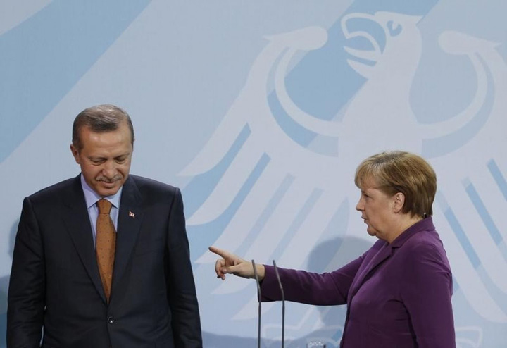 Merkel nu mai vede Turcia in UE