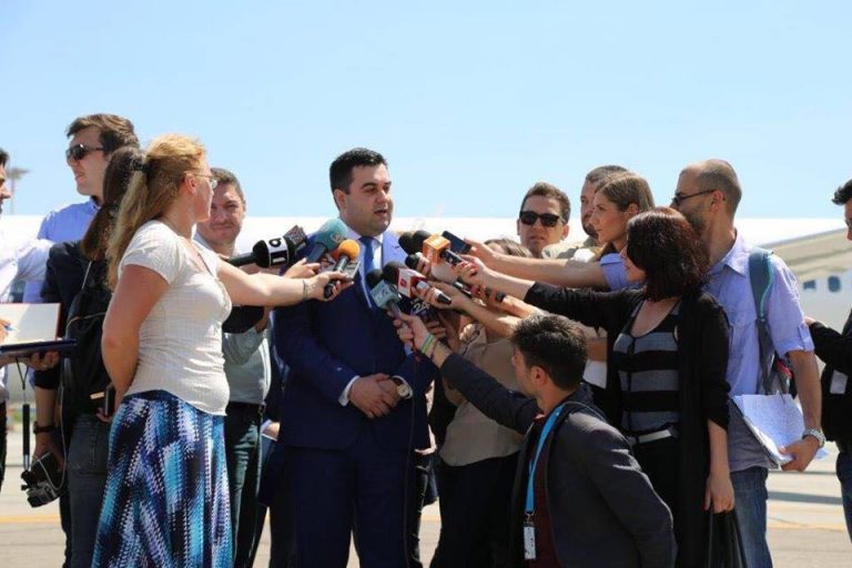 N-au avut succes cu motiunea simpla pe Transporturi
