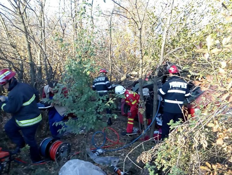 Doi oameni au pierit, alti doi au fost raniti, in Arad
