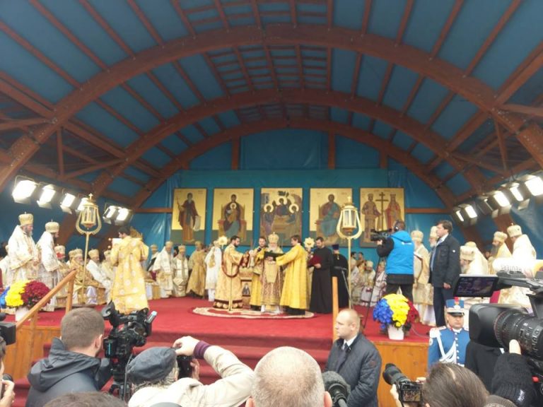 Sf. Dimitrie cel Nou, Ocrotitorul Bucurestilor. Slujba speciala la Patriarhie