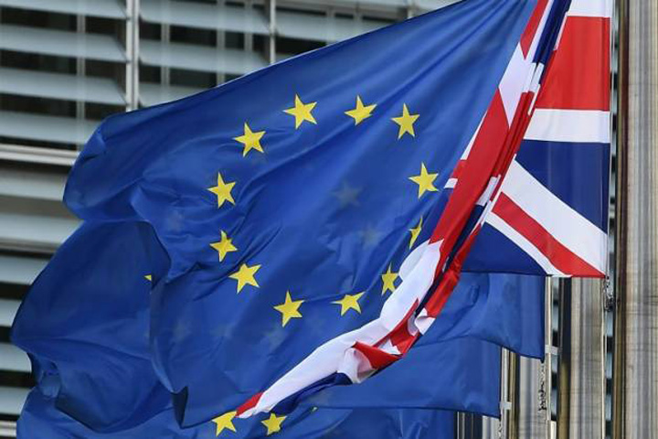 UE ancheteaza avantajele date de Londra multinationalelor