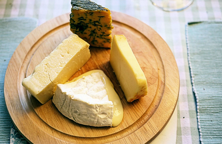 China reia importurile de branza camembert
