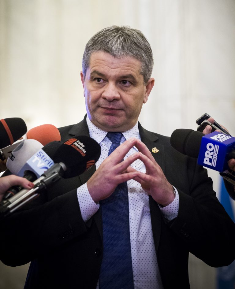 Cererea DNA pe numele fostului ministru Bodog, supusă luni votului
