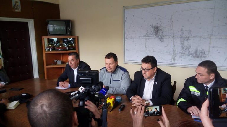 Doi dintre minerii raniti la Uricani au arsuri de gradul III