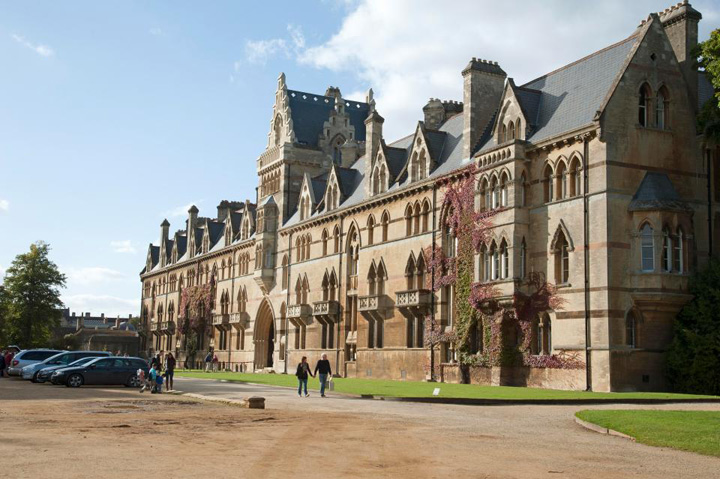 orgii oxford - Ziarul National
