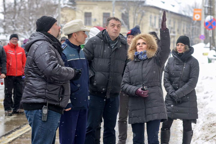 Firea isi pregateste tinuta si coaforul pentru prima zapada