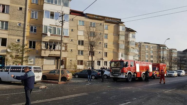 Explozie intr-un bloc din Piatra Neamt